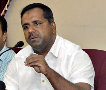 Minister Khader  plans to keep PHCs open till 8 pm
